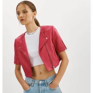 LaMarque cropped short sleeve leather jacket
